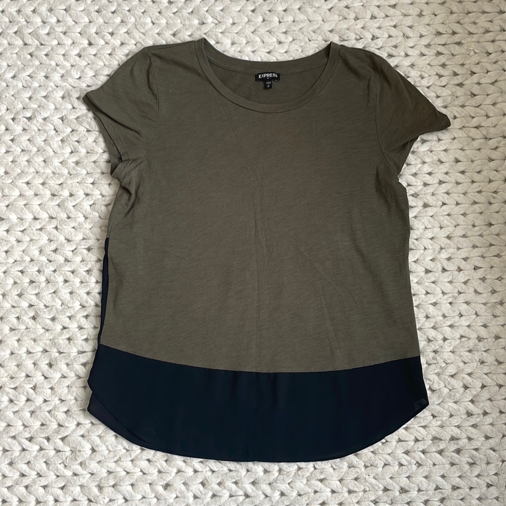 Express block tee